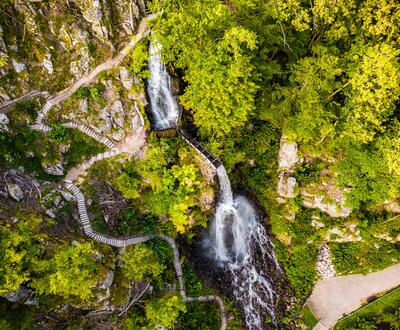 Trusetaler Wasserfall aus der Vogelperspektive